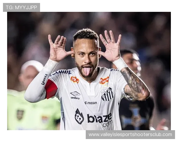 时隔45天重返赛场 内马尔替补出战20分钟助桑托斯收获宝贵一分